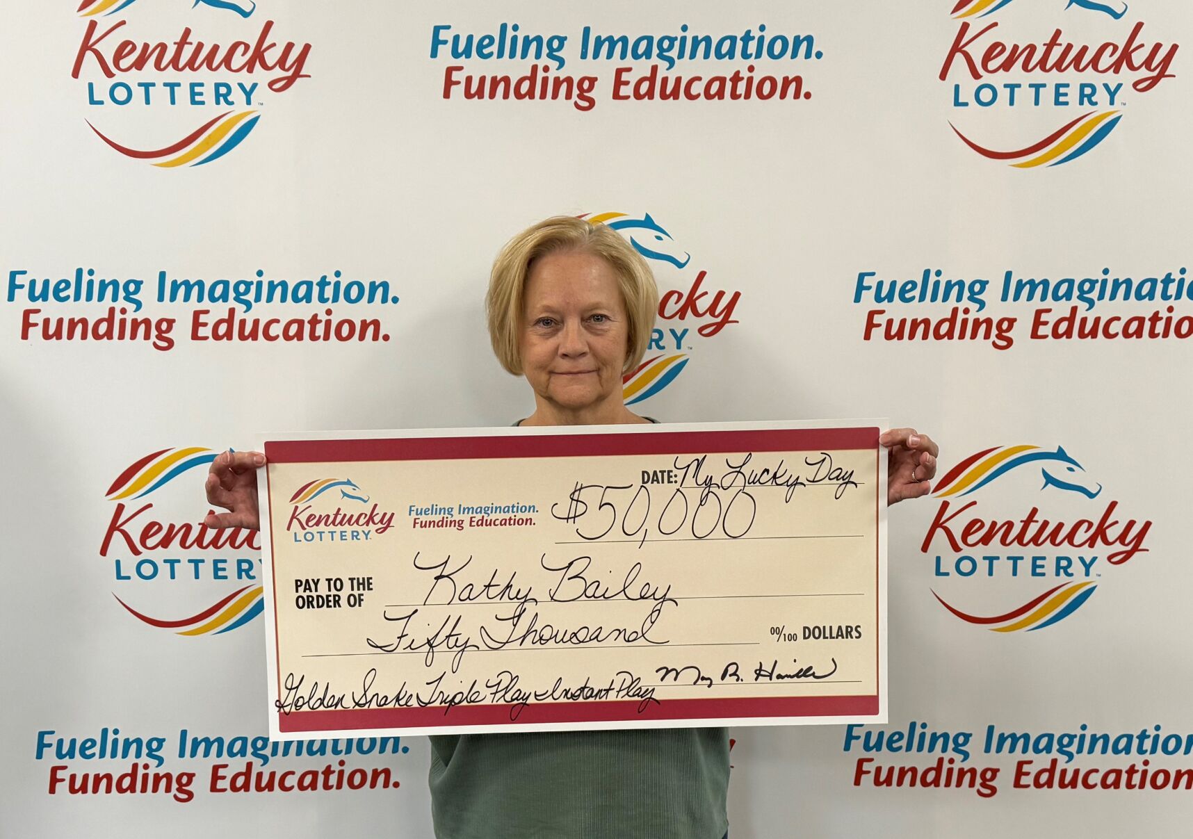 Woman wins $50K from Kentucky Lottery after gaining inspiration from fortune cookie